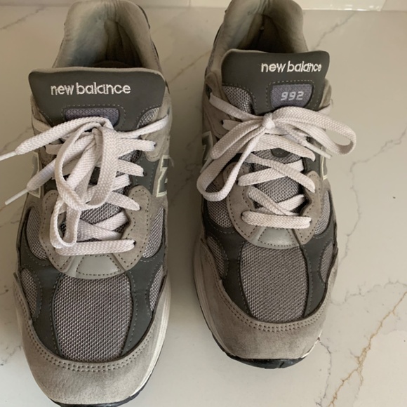 New Balance Made In U.S.A M992GR - SZ: US 10 - Picture 7 of 11